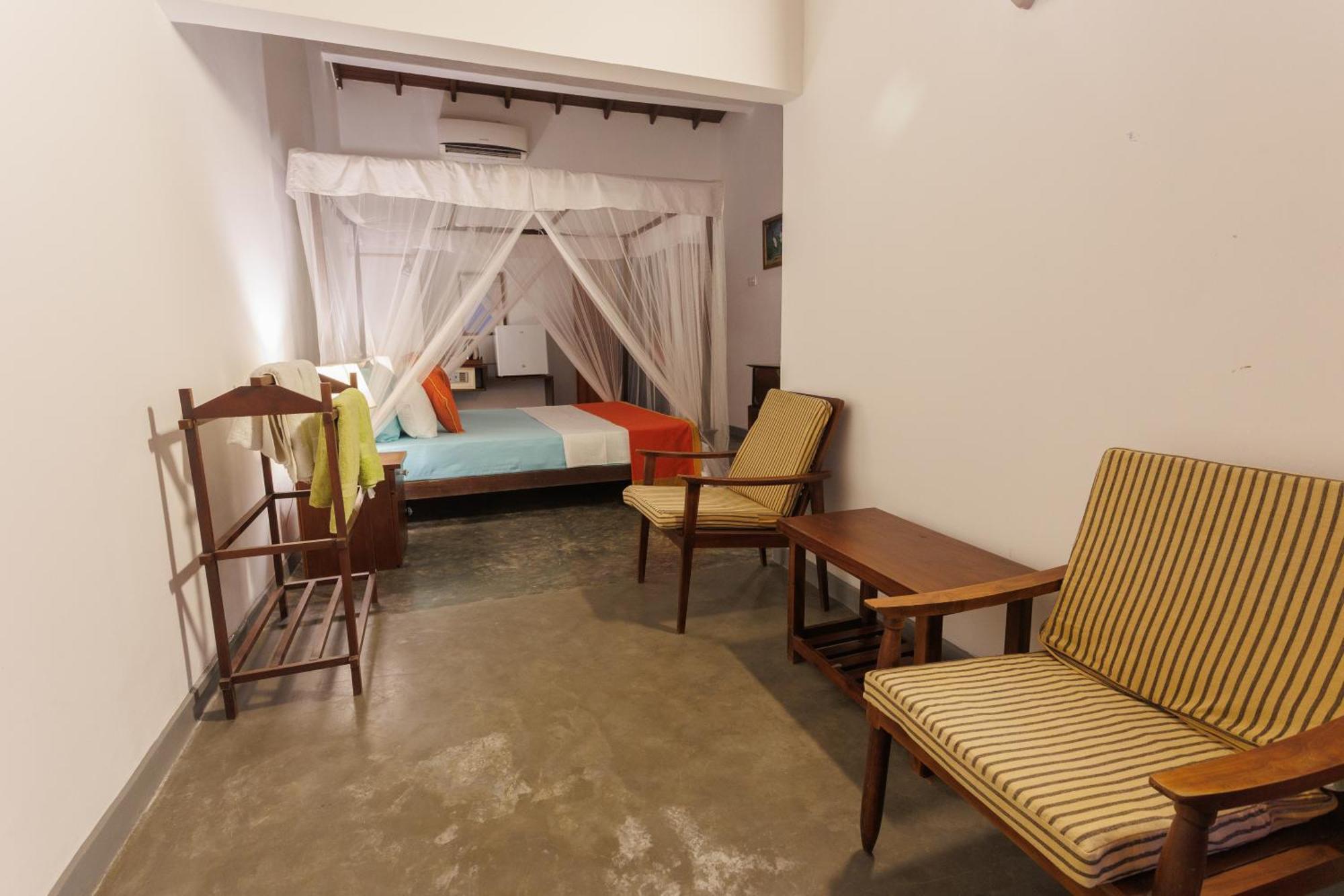 Hotel Zeilan Sunset Point Unawatuna Exterior photo